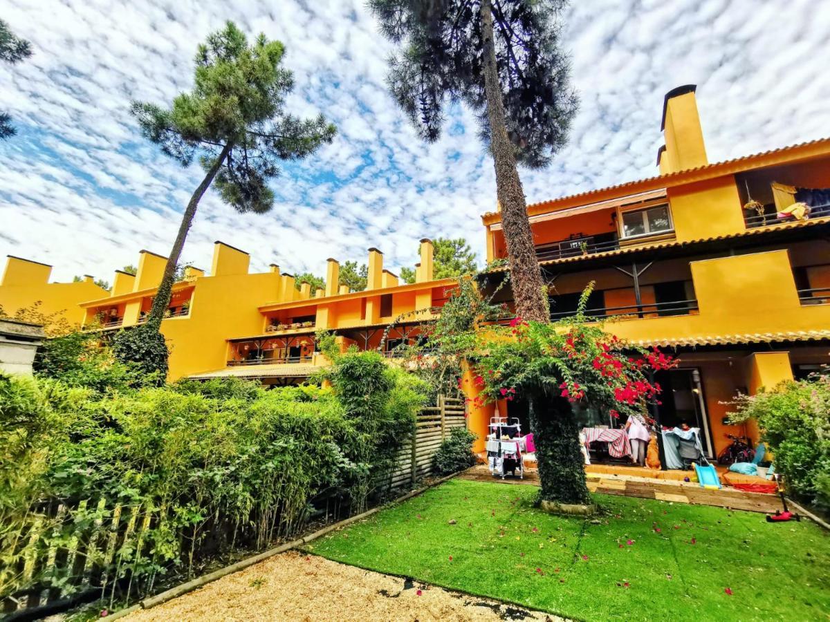 Dolphin Aroeira Beach Villa Charneca  Bagian luar foto