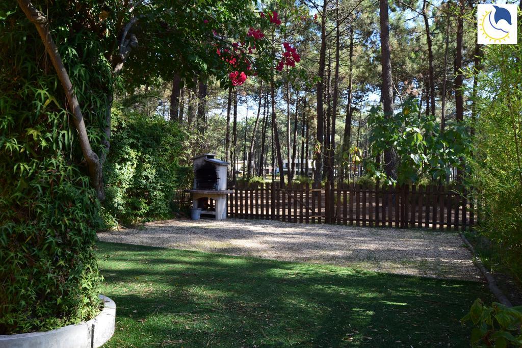 Dolphin Aroeira Beach Villa Charneca  Bagian luar foto
